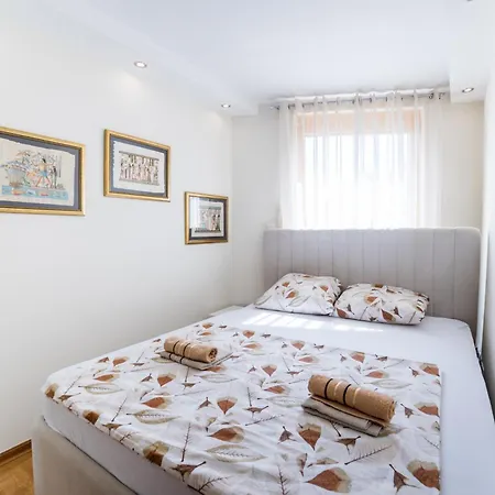 Skenderija Skyline Luxury- 2br With Garage And Balcony Daire Saraybosna