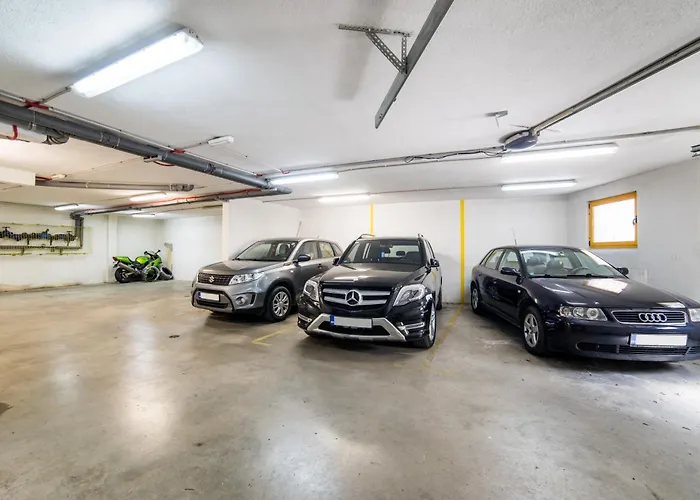 Skenderija Skyline Luxury- 2br With Garage And Balcony Sarajevo