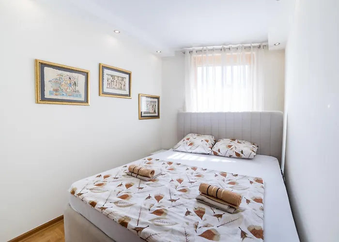 Skenderija Skyline Luxury- 2br With Garage And Balcony Apartmán Sarajevo