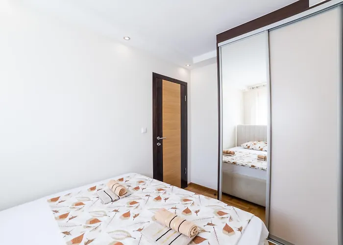 Skenderija Skyline Luxury- 2br With Garage And Balcony Apartament *