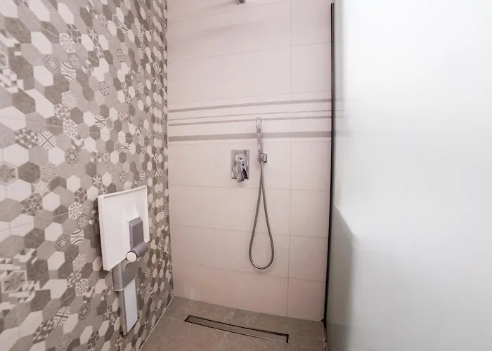 Skenderija Skyline Luxury- 2br With Garage And Balcony Sarajevo