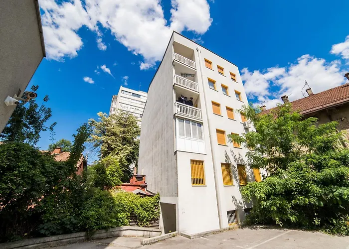 Skenderija Skyline Luxury- 2br With Garage And Balcony * Sarajevo